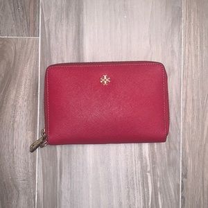 Tory Burch wallet